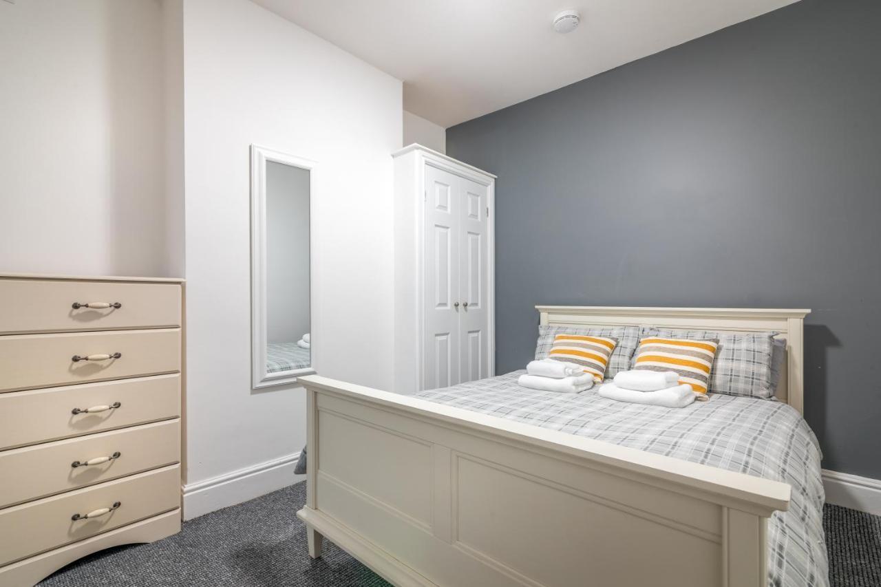 Platform Port Area Apartment 2 With Free Street Parking Kingston upon Hull Buitenkant foto